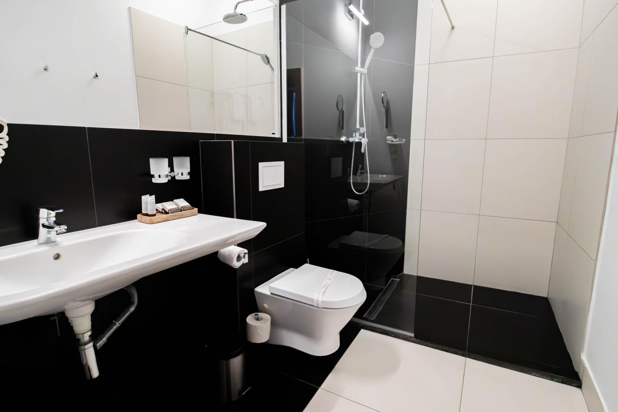 Hotel Ottimo Brassó Kültér fotó