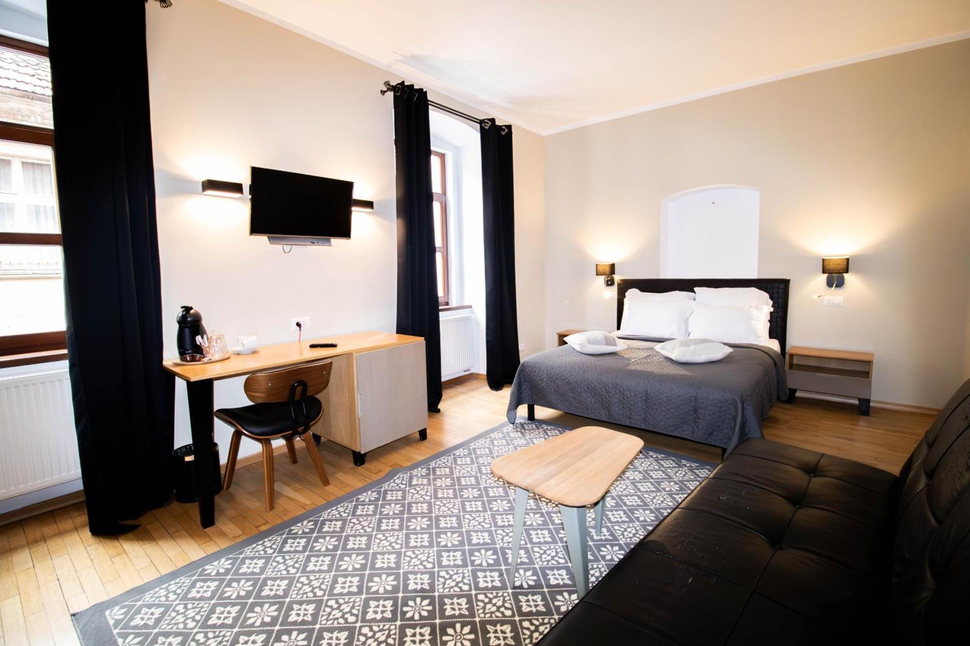 Hotel Ottimo Brassó Kültér fotó