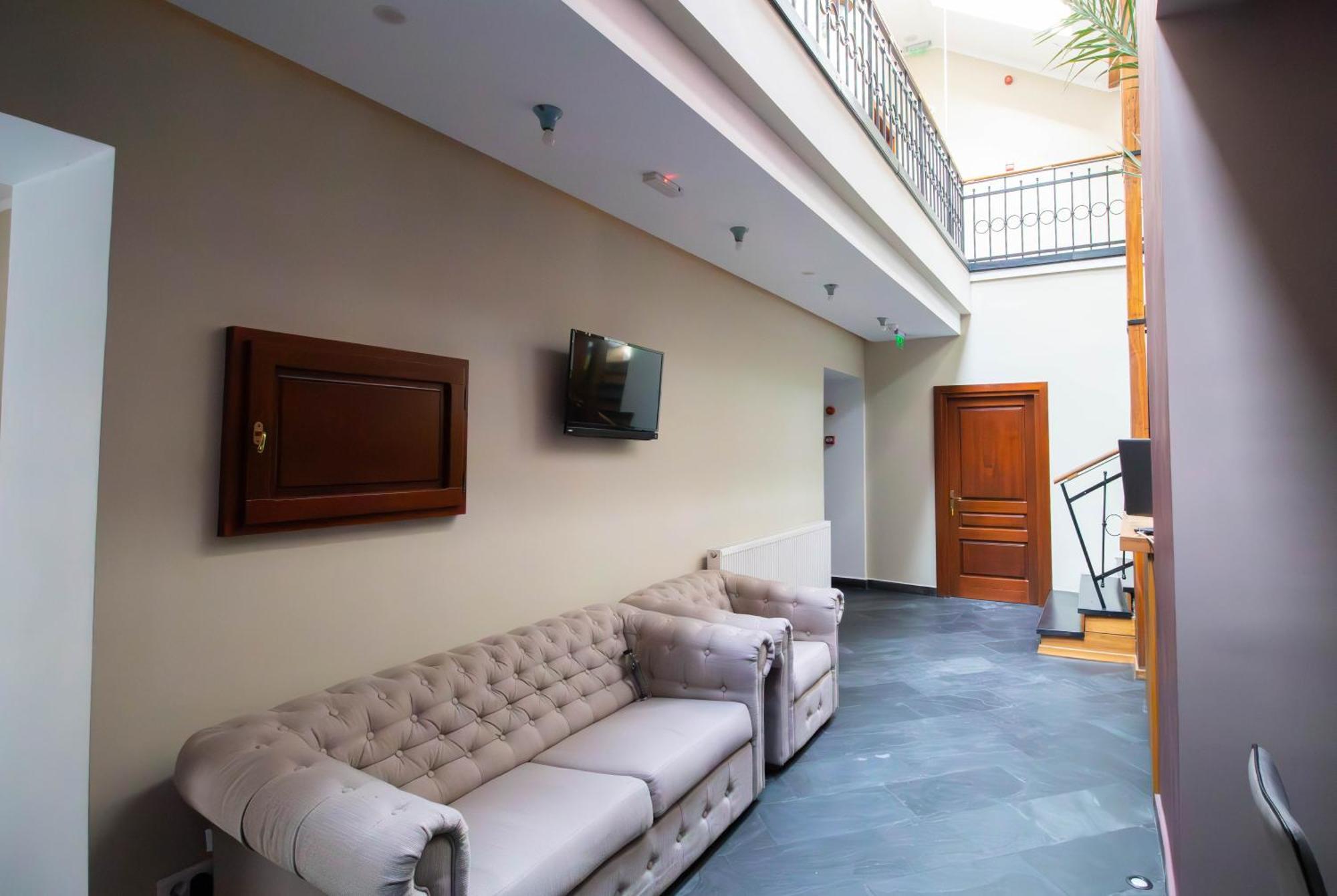 Hotel Ottimo Brassó Kültér fotó