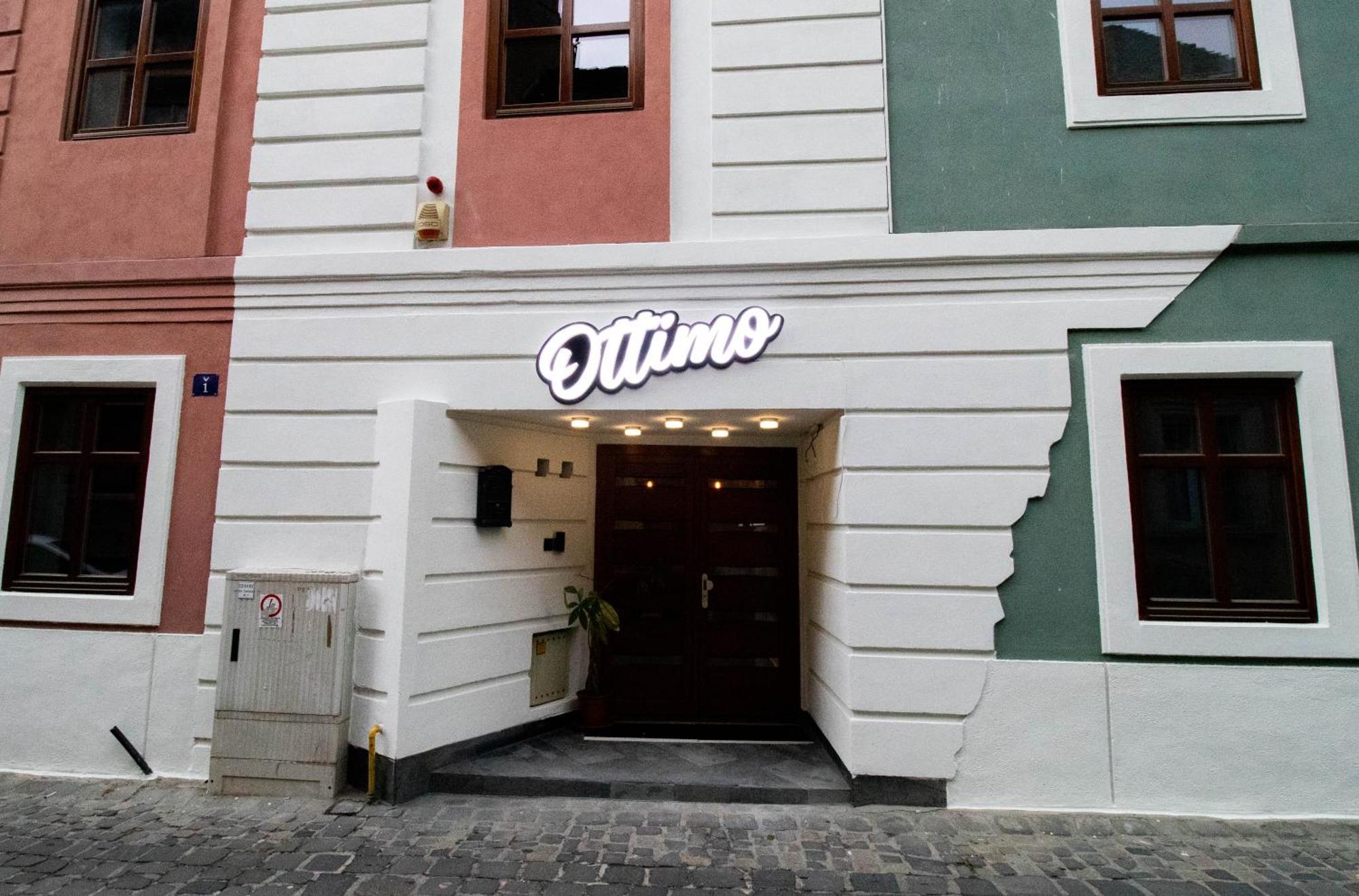 Hotel Ottimo Brassó Kültér fotó
